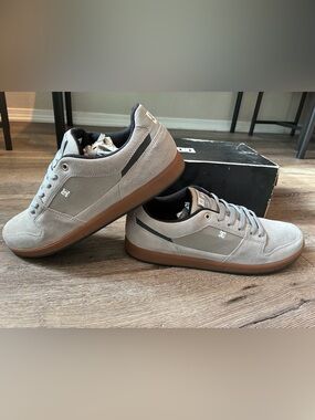DC Men's Complice S Low-Top Sneakers in Grey/Gum